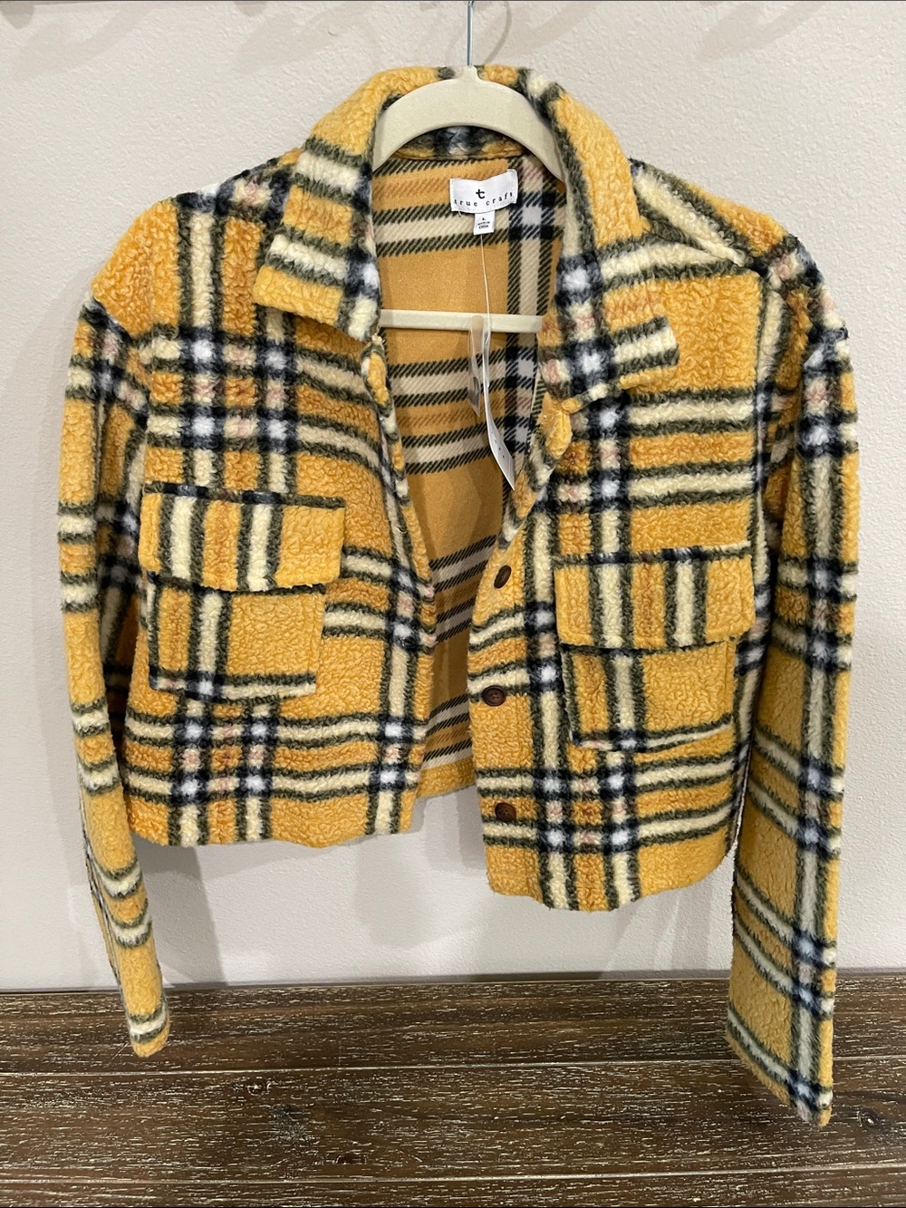 True Craft Yellow Plaid Sherpa Cropped Jacket NWT Large